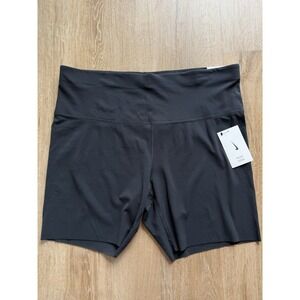NWT Nike Luxe Yoga Dri-FIT Women's 2X High-Waisted Black 7" Shorts Workout Gym